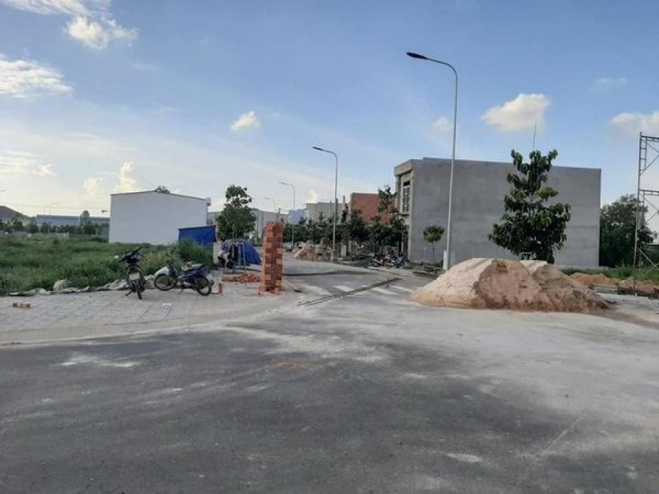 sang nhượng miếng đất KDC Vĩnh Tân Tân Uyên sang nhượng miếng đất KDC Vĩnh Tân Tân Uyên