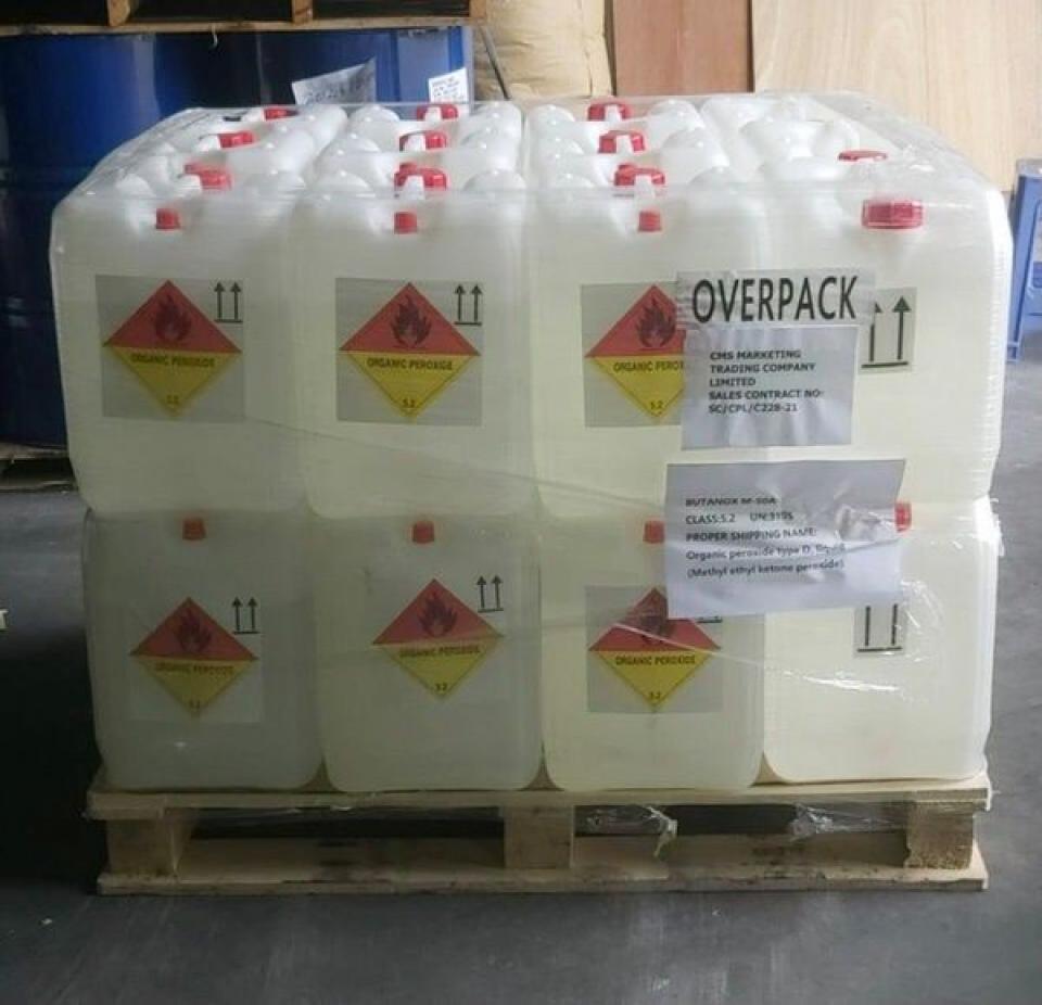 Chất đóng rắn MEKPO cho nhựa Polyester-3