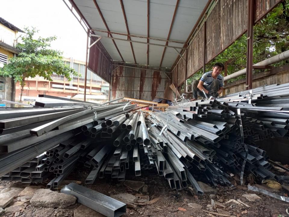 Sắt lỗi giá rẻ các loại