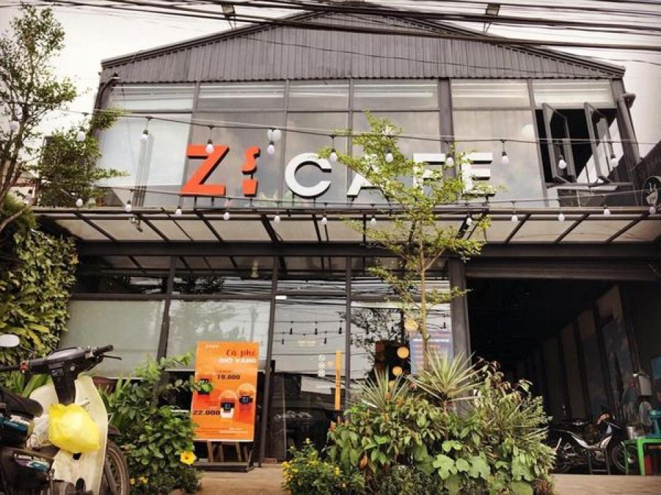 Cần thanh lý gấp khung quán cafe bằng sắt i-3