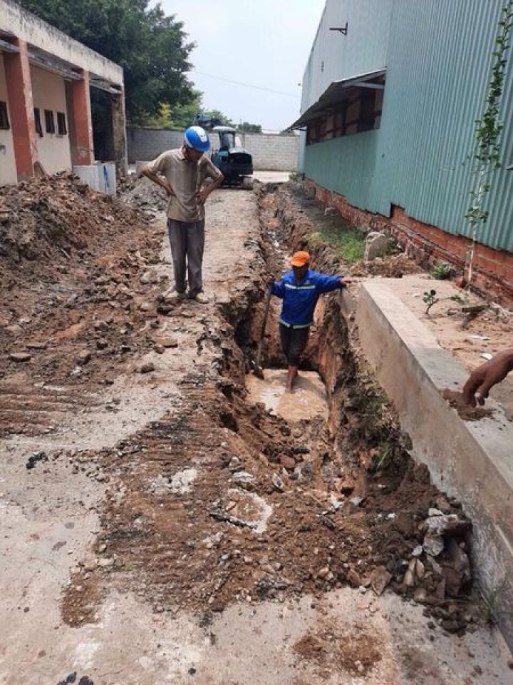 Chuyên đào cấp thoát nước -2