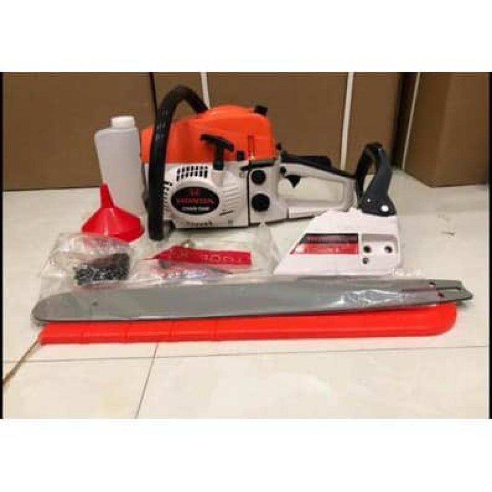Máy cưa xích xăng Honda CX68 sản xuất từ chất liệu cao cấp Máy cưa xích xăng Honda CX68 sản xuất từ chất liệu cao cấp