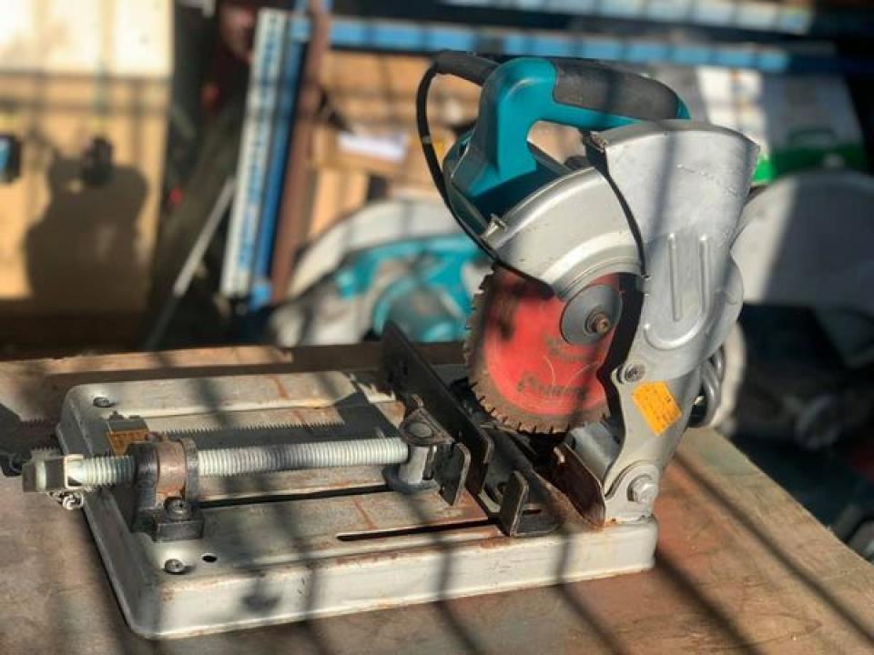 Máy Cắt Sắt Bàn MAKITA (MINI)-3
