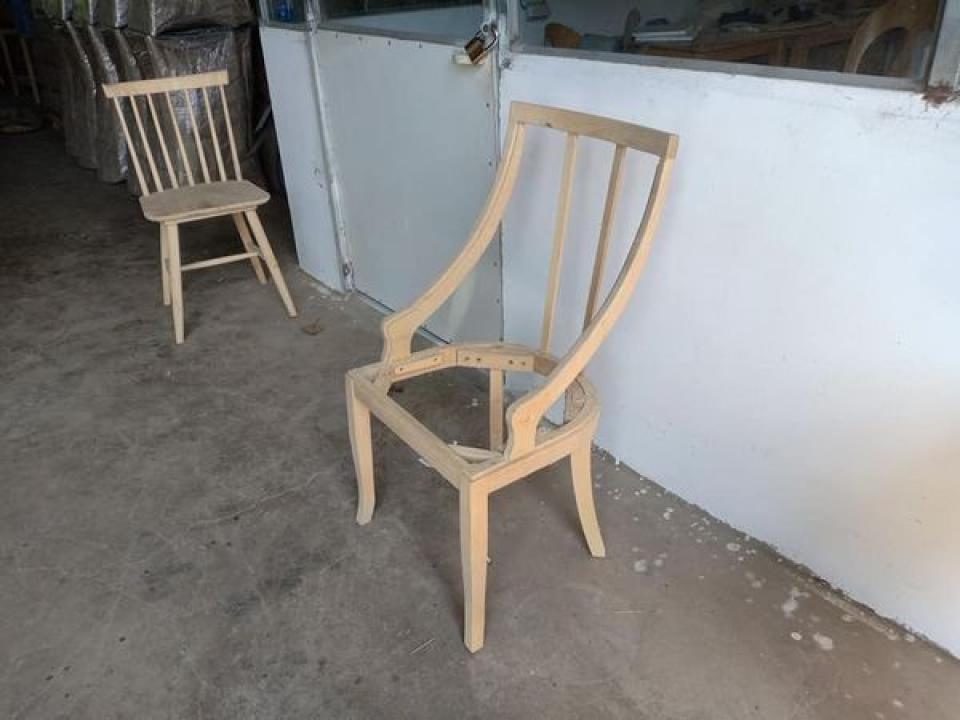 E thanh lý gấp ghế này nhé E thanh lý gấp ghế này nhé
