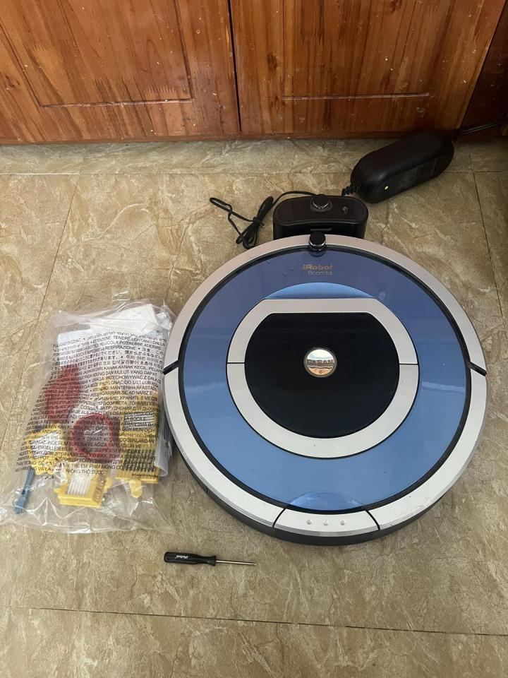 Robot hút bụi iRobot Robot hút bụi iRobot